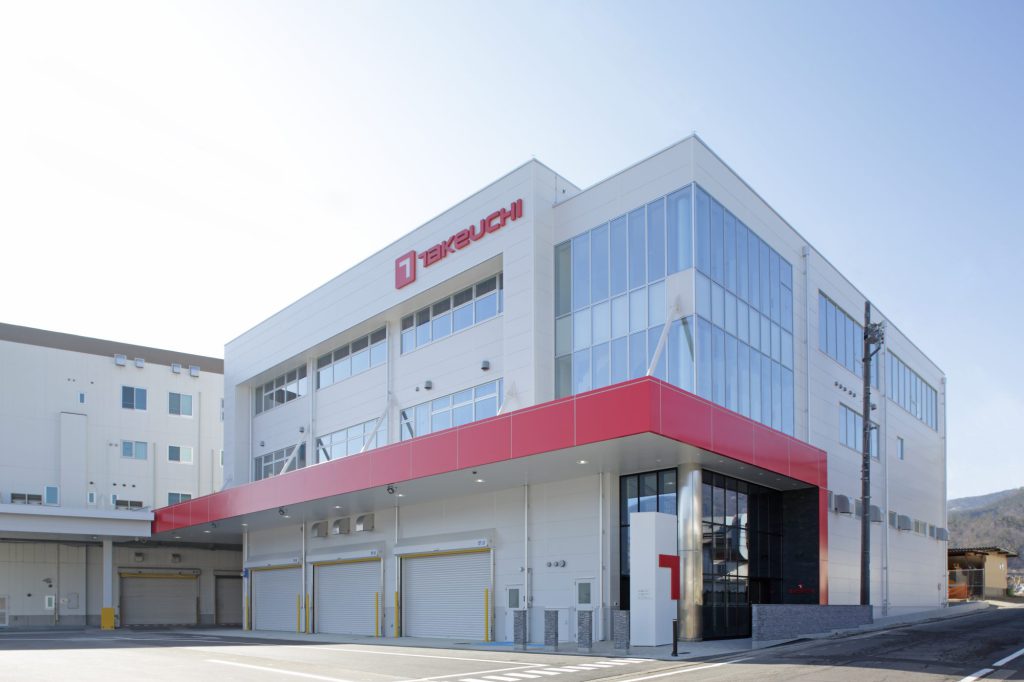株式会社竹内製作所　開発・研修センター兼パーツセンター